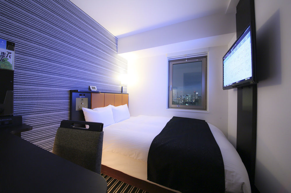 โรงแรมอะป้า ชิบุยะ-โดะเงนซากะ-อุเอะ 3*